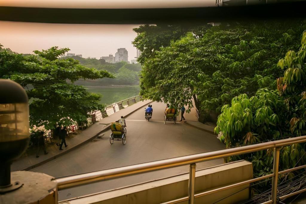 Hotel Tropical Daisy Dhaka Zewnętrze zdjęcie