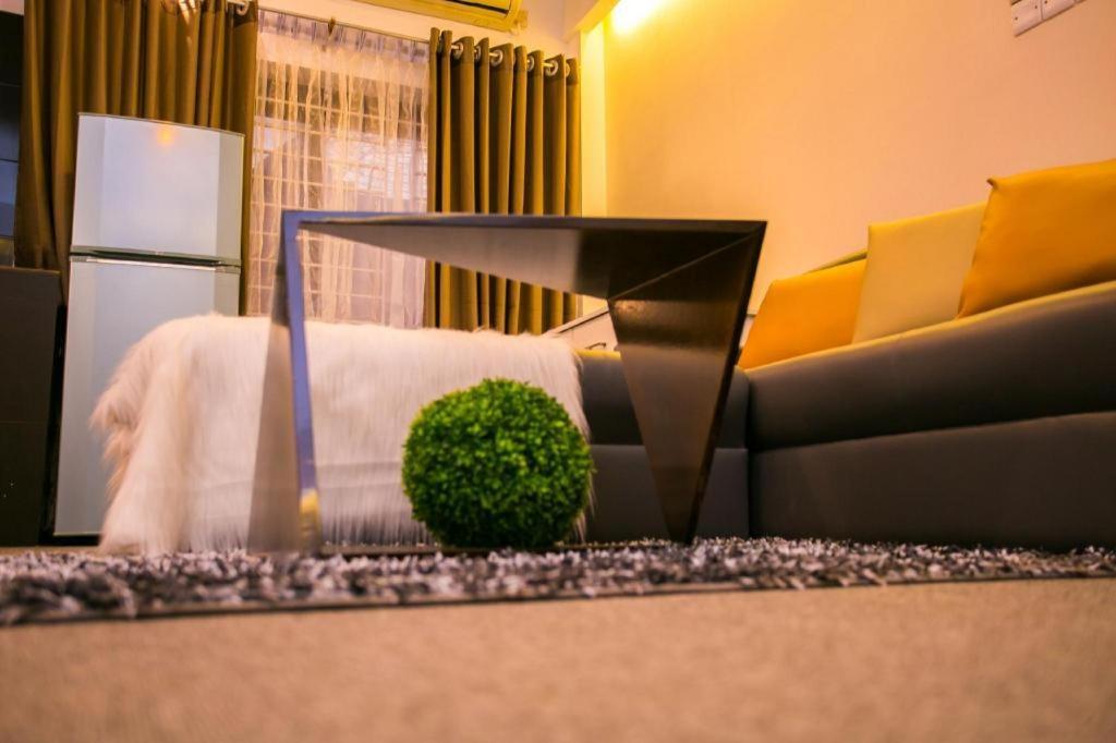Hotel Tropical Daisy Dhaka Zewnętrze zdjęcie
