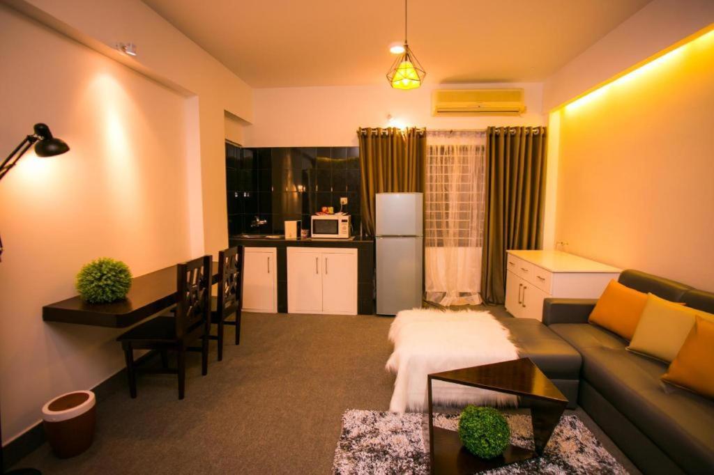 Hotel Tropical Daisy Dhaka Zewnętrze zdjęcie