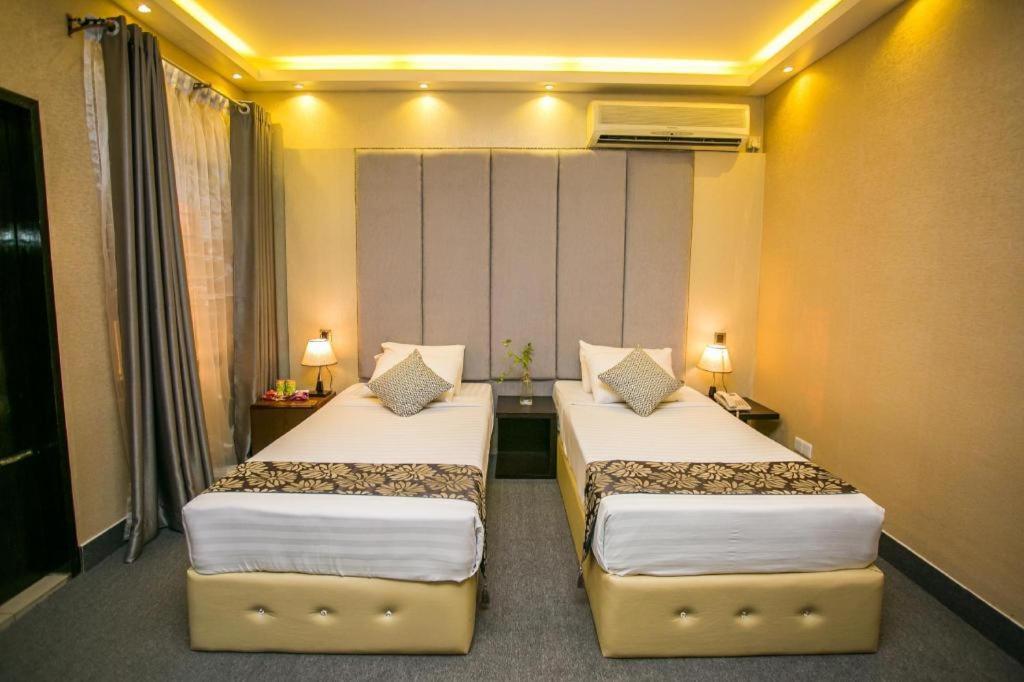 Hotel Tropical Daisy Dhaka Zewnętrze zdjęcie