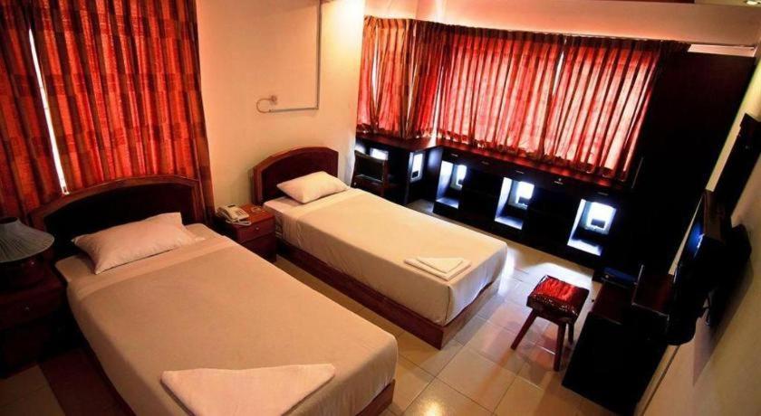 Hotel Tropical Daisy Dhaka Zewnętrze zdjęcie