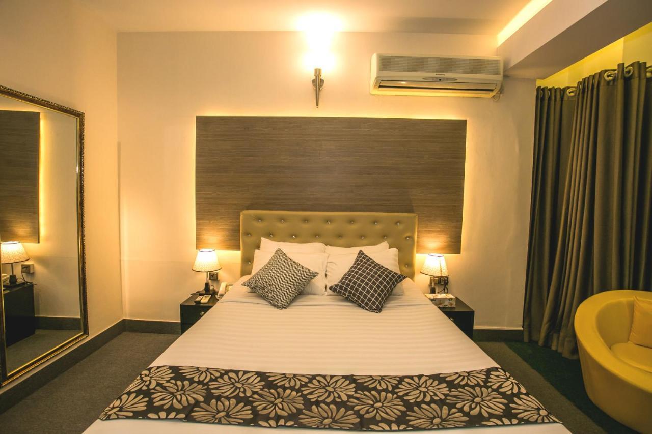 Hotel Tropical Daisy Dhaka Zewnętrze zdjęcie